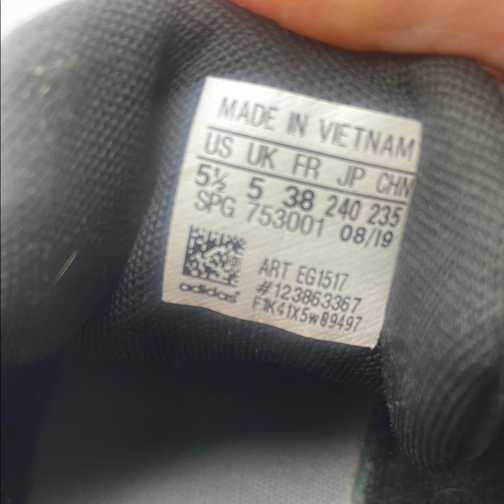 Adidas Men's Gray and White Sneakers - Picture 10 of 10